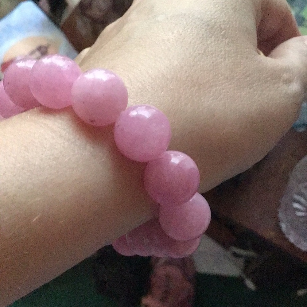 15 mm beaded stretch Kunzite bracelet large for large wrists
